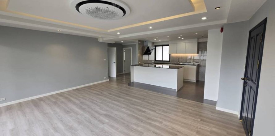 Кондоминиум с 2 спальнями в Бангкоке, Таиланд № 146697