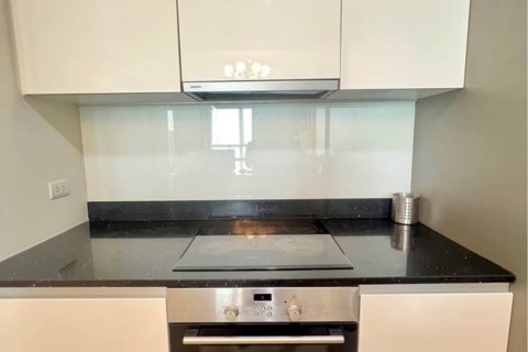 Кондоминиум с 1 спальней в Бангкоке, Таиланд № 146692 - фото 10