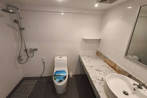 Condo in Chiang Mai, Thailand, 3 bedrooms  № 161540 - photo 15