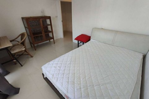 Condo in Chiang Mai, Thailand, 3 bedrooms  № 161540 - photo 6