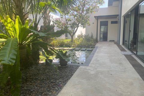 Villa in Cha-am, Thailand 3 bedrooms № 161544 - photo 24