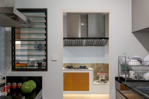 House in Bangkok, Thailand 4 bedrooms № 189297