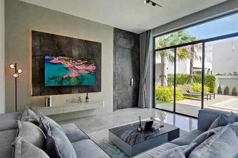 Casa de 4 dormitorios en Pattaya, Tailandia № 210596 - foto 10
