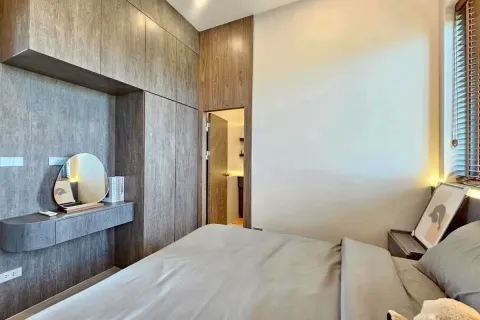 Casa de 4 dormitorios en Pattaya, Tailandia № 210596 - foto 16