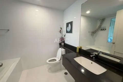 Condominio de 2 dormitorios en Pattaya, Tailandia № 210601 - foto 3