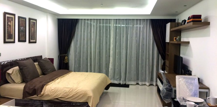 Studio in the Condo in Pattaya, Thailand  № 176513