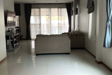Townhouse à Phra Khanong, Bangkok, Thaïlande 4 chambres № 147585 - photo 6
