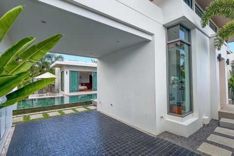 Вилла в Пхукете, Таиланд с 4 спальнями  № 147586 - фото 12