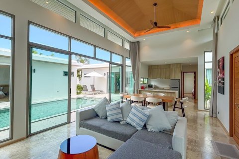 Вилла в Пхукете, Таиланд с 4 спальнями  № 147586 - фото 3