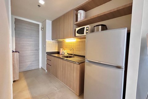 Студия в кондо в Паттайе, Таиланд № 139870 - фото 4