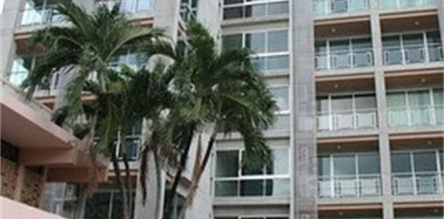 Condo à Bangkok, Thaïlande, 2 chambres  № 185349