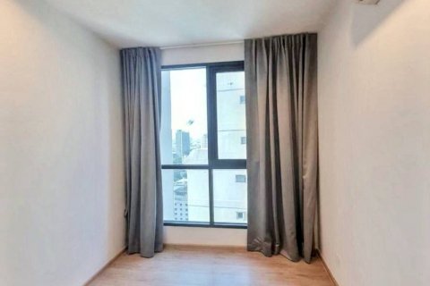 Condo in Bangkok, Thailand, 1 bedroom № 116423 - photo 2