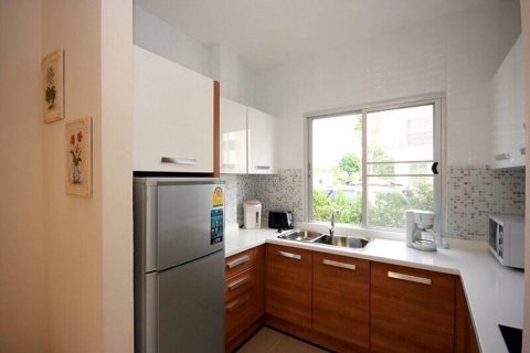 Таунхаус в Ча-аме, Таиланд с 2 спальнями  № 114908 - фото 5