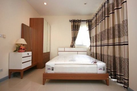 Таунхаус в Ча-аме, Таиланд с 2 спальнями  № 114908 - фото 6