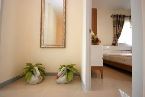 Таунхаус в Ча-аме, Таиланд с 2 спальнями  № 114908 - фото 8