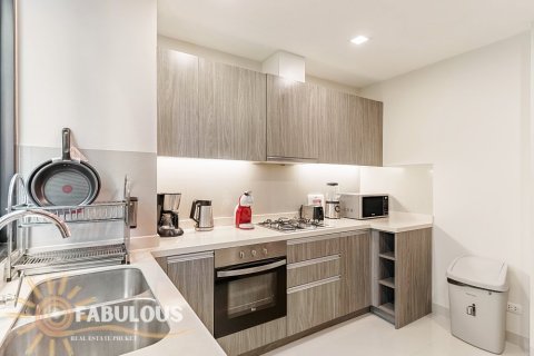 Villa in Bang Tao, Thailand 5 bedrooms № 179375 - photo 9
