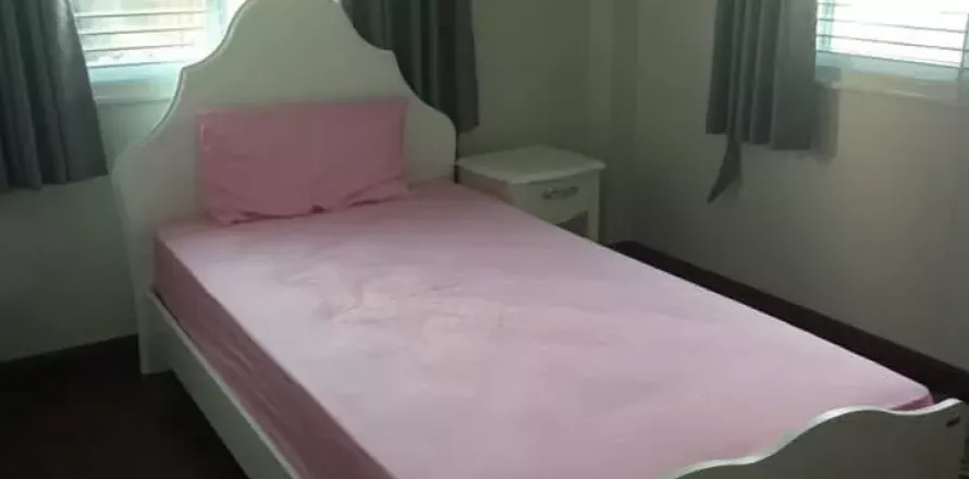 Maison à San Kamphaeng, Thaïlande 3 chambres № 138756