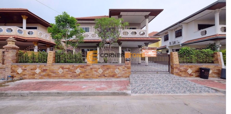Studio in Pattaya, Thailand № 176459