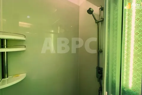 Condominio de 2 dormitorios en Jomtien Beach, Pattaya, Tailandia № 212033 - foto 13