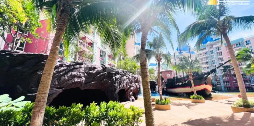 Condominio de 2 dormitorios en Jomtien Beach, Pattaya, Tailandia № 212033