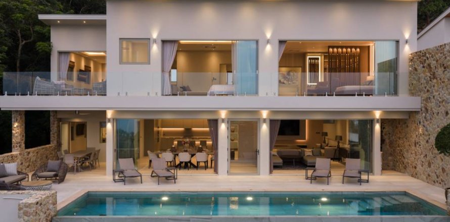 Villa in Ko Samui, Thailand 6 bedrooms № 159712