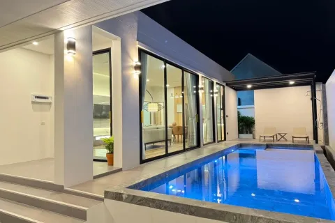 Villa in Krabi, Thailand 3 bedrooms № 159711 - photo 3