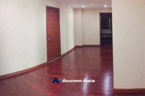 Penthouse in Pathum Wan, Bangkok, Thailand 4 Schlafzimmer № 219433 - Foto 6