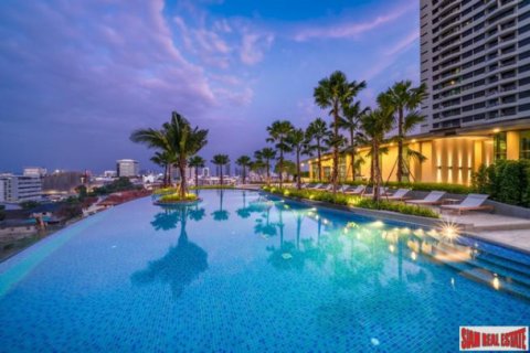 Business in Bangkok, Thailand 355 sq.m. № 194052 - photo 4