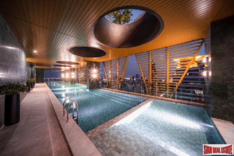Apartment in Bangkok, Thailand 3 bedrooms № 194055 - photo 11
