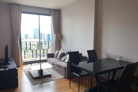 Studio in the Condo in Khlong Toei, Bangkok, Thailand  № 146303 - photo 1