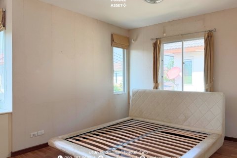 House in Pathum Thani, Thailand 3 bedrooms № 163180 - photo 7