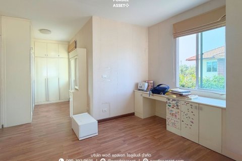 House in Pathum Thani, Thailand 3 bedrooms № 163180 - photo 5