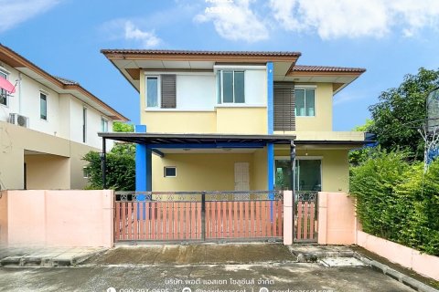 House in Pathum Thani, Thailand 3 bedrooms № 163180 - photo 17