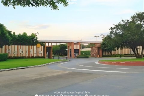 House in Pathum Thani, Thailand 3 bedrooms № 163180 - photo 19