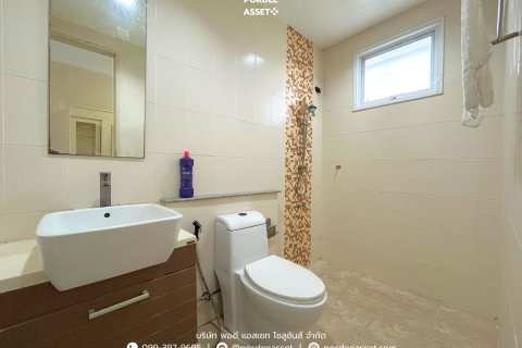 House in Pathum Thani, Thailand 3 bedrooms № 163180 - photo 9