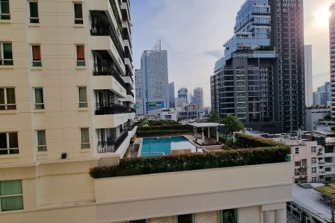 Condo in Watthana, Bangkok, Thailand, 4 bedrooms № 200808 - photo 5