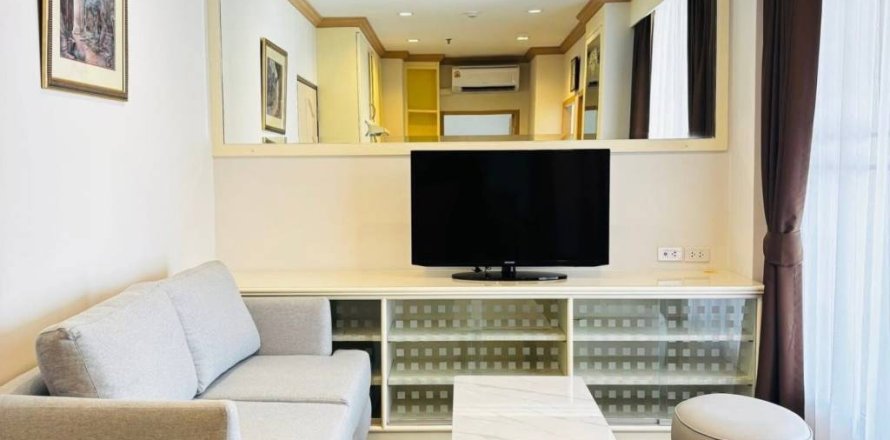 Condo in Bangkok, Thailand, 2 bedrooms  № 163849