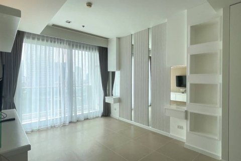 Кондоминиум с 1 спальней в Кхлонг Сане, Бангкок, Таиланд № 163853 - фото 5