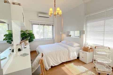 House in San Kamphaeng, Thailand 3 bedrooms № 158089 - photo 6
