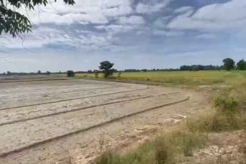 Land in Phichit, Thailand 78476 sq.m. № 164285 - photo 5