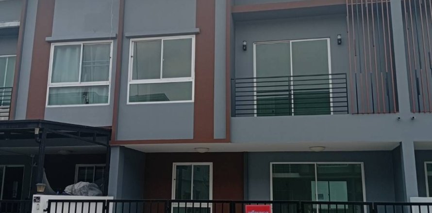 Townhouse à Pak Kret, Thaïlande 3 chambres № 164288