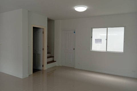 Townhouse à Pak Kret, Thaïlande 3 chambres № 164288 - photo 7