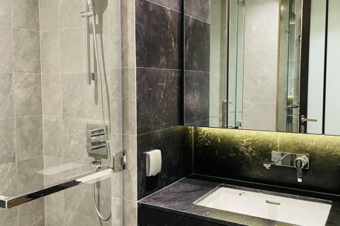 Condo in Pathum Wan, Bangkok, Thailand, 2 bedrooms  № 164289 - photo 15