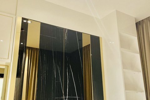 Condo in Pathum Wan, Bangkok, Thailand, 2 bedrooms  № 164289 - photo 16