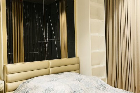 Condo in Pathum Wan, Bangkok, Thailand, 2 bedrooms  № 164289 - photo 11