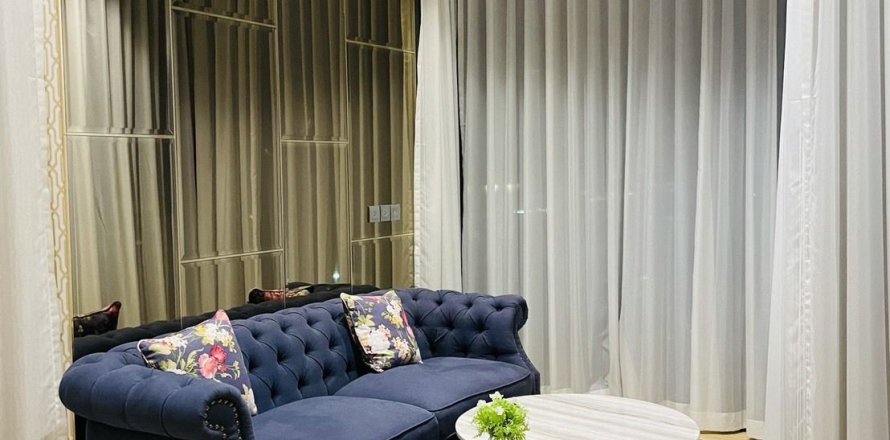 Condo in Pathum Wan, Bangkok, Thailand, 2 bedrooms  № 164289