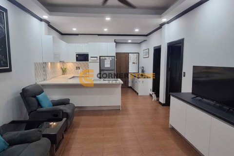 Студия в кондо на Пляж Джомтьен, Паттайя, Таиланд № 158889 - фото 2