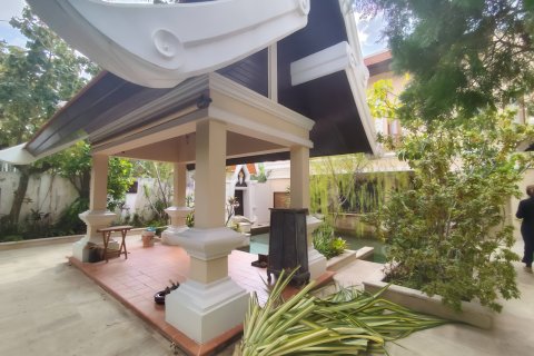 Villa in Pattaya, Thailand 2 bedrooms № 158884 - photo 5
