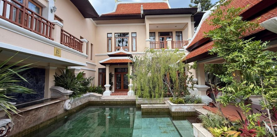 Villa in Pattaya, Thailand 2 bedrooms № 158884