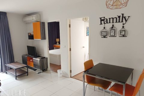 Condo in Bang Na, Bangkok, Thailand, 2 bedrooms  № 162217 - photo 8